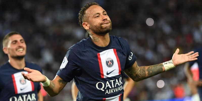 Thử thách tại Paris Saint-Germain của Neymar Jr